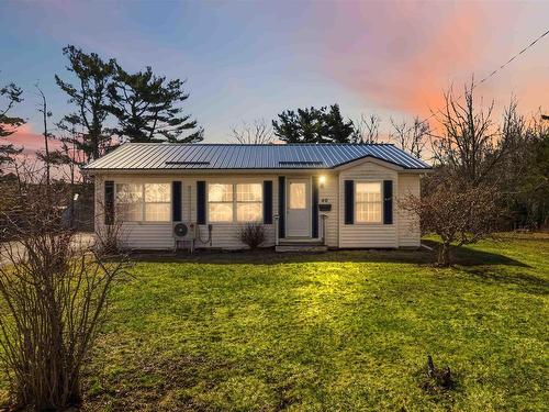 40 Cherry Lane, Bridgewater, NS 