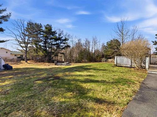 40 Cherry Lane, Bridgewater, NS 