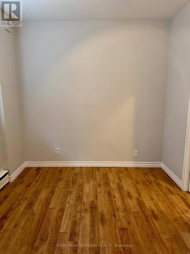 52 Walter Street, Kitchener, ON - Indoor Photo Showing Other Room