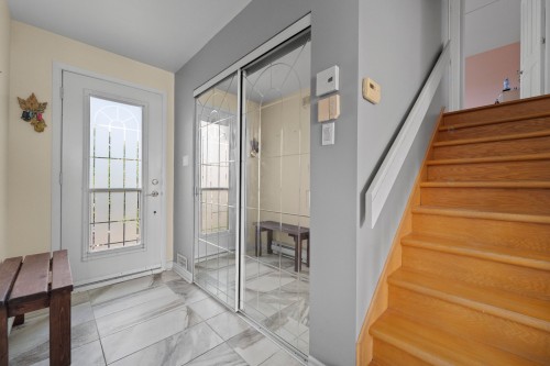 Hall d'entrée/Vestibule - 7212 Boul. Lévesque E., Laval (Duvernay), QC - Indoor Photo Showing Other Room