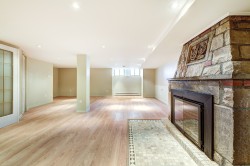 Family Room - 