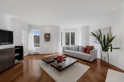 3028 Boul. Daniel-Johnson  Laval (Chomedey), QC H7P 5Z6