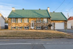 24 Rue Amireault L'Épiphanie, QC J5X 2S2