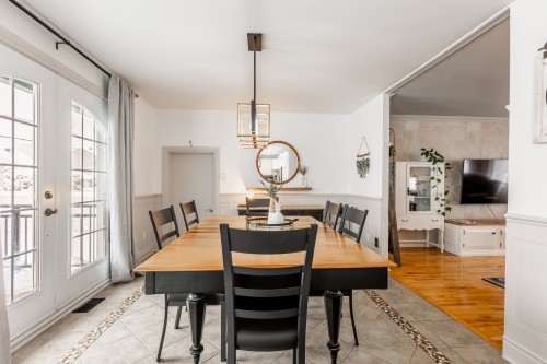 Salle à manger - 24 Rue Amireault, L'Épiphanie, QC 