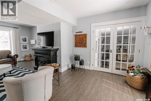 3119 Ortona Street, Saskatoon, SK - Indoor Photo Showing Living Room