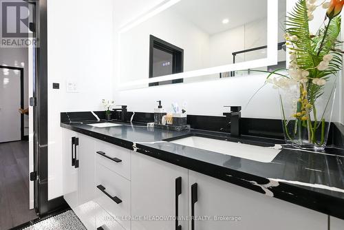 374 Highway 8, Hamilton, ON - 