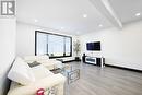 374 Highway 8, Hamilton, ON  - Indoor Photo Showing Living Room 