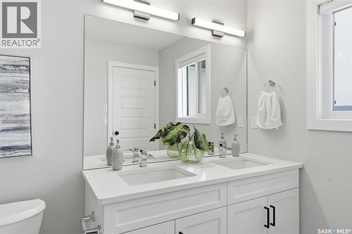 242 Kostiuk Crescent, Saskatoon, SK - Indoor Photo Showing Bathroom