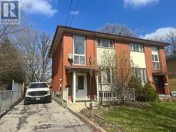 1421 FREEPORT DRIVE  Mississauga, ON L5C 1S5