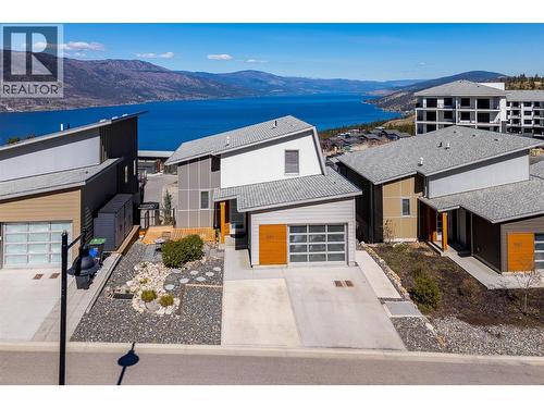 This home features stunning north-facing views! - 1860 Blue Bunch Court, Kelowna, BC - Outdoor