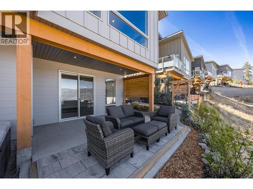Stunning outdoor space - 1860 Blue Bunch Court, Kelowna, BC - Outdoor With Deck Patio Veranda