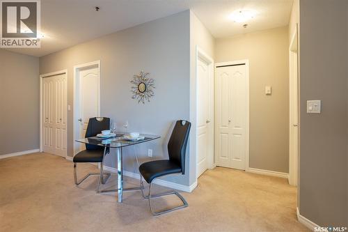 1002 1914 Hamilton Street, Regina, SK - Indoor Photo Showing Office