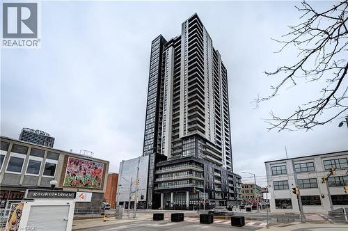 60 CHARLES Street W Unit# 801  Kitchener, ON N2G 0C9