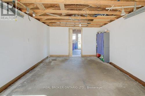458 Upper Wentworth Street, Hamilton, ON - Indoor