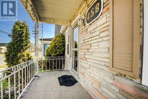 458 Upper Wentworth Street, Hamilton, ON - Outdoor With Exterior