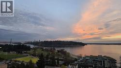 1101 555 13 STREET  West Vancouver, BC V7T 2N8