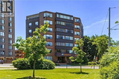 166 MOUNTAIN PARK Avenue Unit# 201  Hamilton, ON L8V 1A1