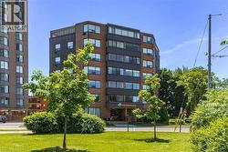 166 MOUNTAIN PARK Avenue Unit# 201  Hamilton, ON L8V 1A1