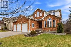 20 COTTONWOOD Crescent  Cambridge, ON N1T 2A7