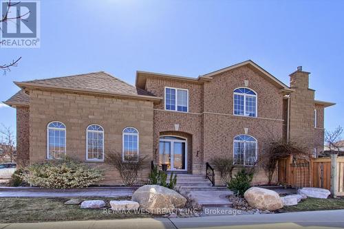 2 SGOTTO BOULEVARD  Vaughan, ON L4H 1X1