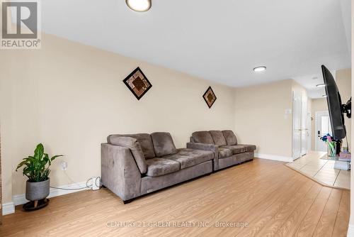 3152 Angel Pass Drive, Mississauga, ON - Indoor