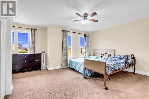 3152 Angel Pass Drive, Mississauga, ON - Indoor Photo Showing Bedroom