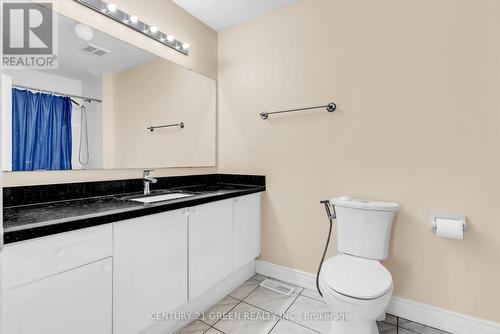 3152 Angel Pass Drive, Mississauga, ON - Indoor Photo Showing Bathroom