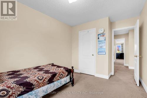 3152 Angel Pass Drive, Mississauga, ON - Indoor Photo Showing Bedroom