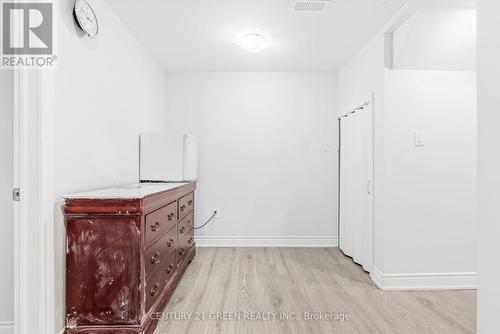 3152 Angel Pass Drive, Mississauga, ON - Indoor Photo Showing Other Room