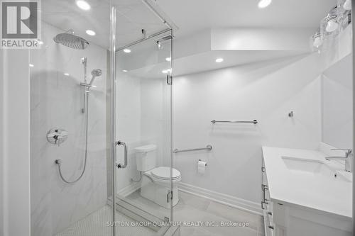 2509 King Forrest Drive, Mississauga, ON - Indoor Photo Showing Bathroom
