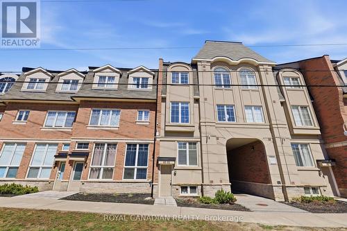 40-02 - 2420 BARONWOOD DRIVE  Oakville, ON L6M 0X6