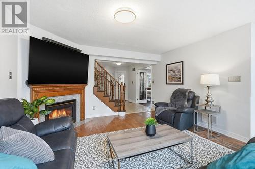 5189 Blue Spruce Avenue, Burlington, ON - Indoor Photo Showing Living Room With Fireplace