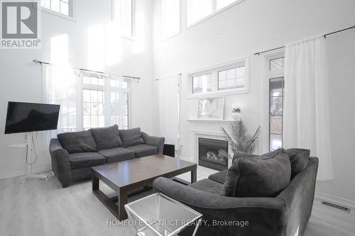 847 Greenleaf Gate, Oshawa, ON - Indoor Photo Showing Living Room With Fireplace