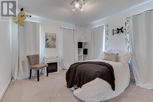 847 Greenleaf Gate, Oshawa, ON - Indoor Photo Showing Bedroom