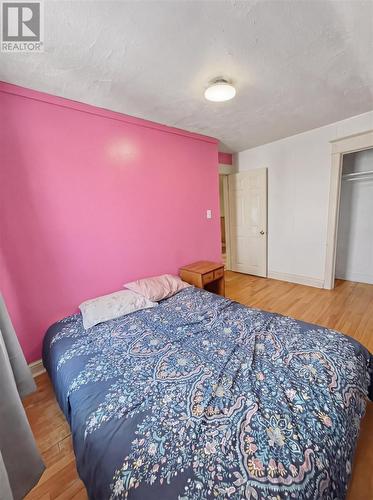 86 Pardee Ave, Sault Ste Marie, ON - Indoor Photo Showing Bedroom