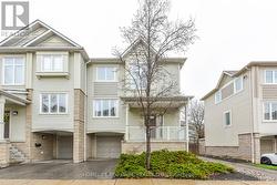 72 - 7105 BRANIGAN GATE  Mississauga, ON L5N 7S2