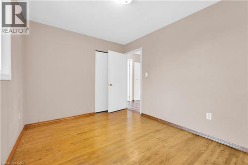 112 Purdy Crescent, Hamilton, ON - Indoor Photo Showing Other Room