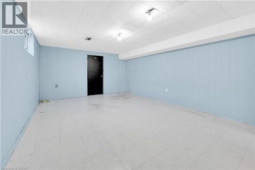 112 Purdy Crescent, Hamilton, ON - Indoor Photo Showing Other Room