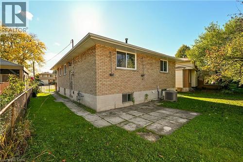 112 Purdy Crescent, Hamilton, ON - Outdoor With Exterior