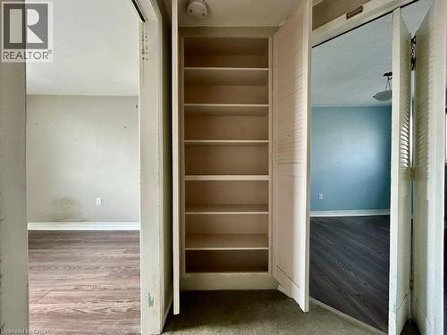 153 Cameron Avenue N, Hamilton, ON - Indoor Photo Showing Other Room
