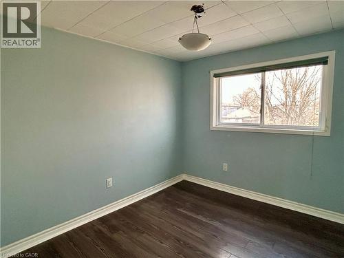 153 Cameron Avenue N, Hamilton, ON - Indoor Photo Showing Other Room