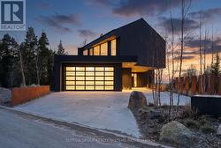 120 SEBASTIAN STREET Blue Mountains, ON N0H 1J0