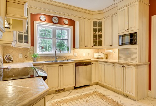 Cuisine - 500 Rue Des Rosiers, Sainte-Adèle, QC - Indoor Photo Showing Kitchen With Double Sink