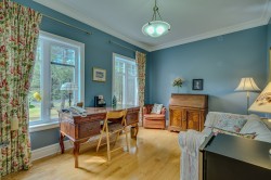 Bureau - 