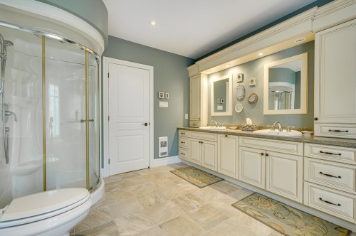 Salle de bains attenante à la CCP - 500 Rue Des Rosiers, Sainte-Adèle, QC - Indoor Photo Showing Bathroom