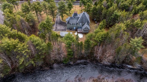 Bord de l'eau - 500 Rue Des Rosiers, Sainte-Adèle, QC - Outdoor With View