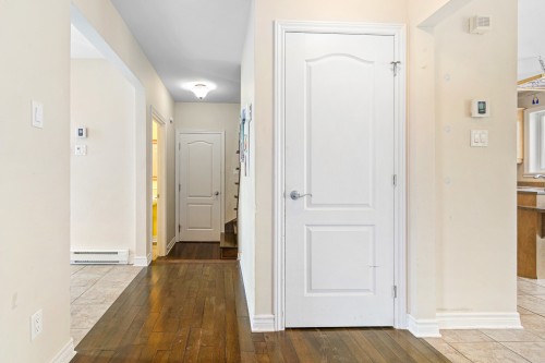 Passageway - 3669 Ch. St-Antoine, Laval (Laval-Ouest), QC - Indoor Photo Showing Other Room