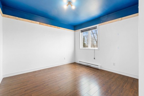 Bedroom - 3669 Ch. St-Antoine, Laval (Laval-Ouest), QC - Indoor Photo Showing Other Room