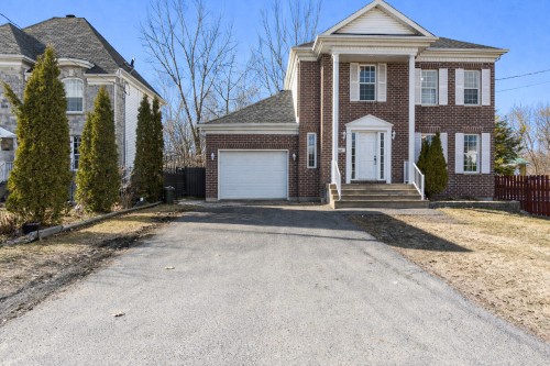 Front of Structure - 3669 Ch. St-Antoine, Laval (Laval-Ouest), QC - Outdoor With Facade