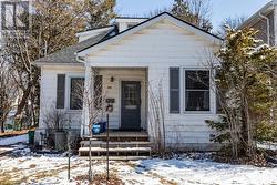 153 MACDONNELL STREET  Kingston (Central City East), ON K7L 4B9